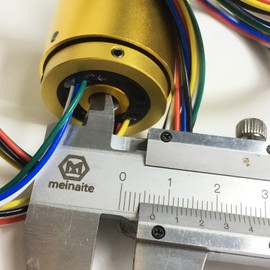 Taidacent Through Bore Electrical Slip Ring Rotary Electrical Contact 6/12/18/24 Wire Rotate Conductive Energization Collector Ring Brushes Hollow Shaft (6 Wires Inner Hole 7mm Outer Diameter 33mm)