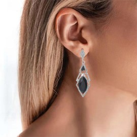 Allereya Vintage Crystal Square Stud Earrings Oval Onyx Dangle Earrings Black Onyx Drop Earrings Geometric Onyx Earrings Jewelry for Women and Girls