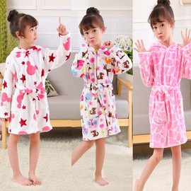 Girls Bathrobes, Plush Soft Coral Fleece Animal Print Hooded Sleepwear for Kids（ Star,4T）