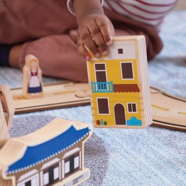 Kaplan Early Learning Traditional International Homes Wooden Play Set - 15-Piece Multicultural Block Play Figures for Kids, Toddlers, Ages 2+