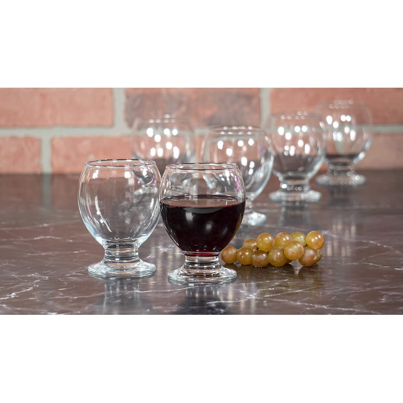 Red Co. Clear Wine Drinking Glass Goblet with Short Stem,