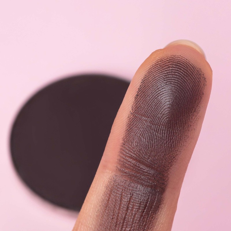 Neve Cosmetics The Arcobaleni Tattoo Eyeshadow