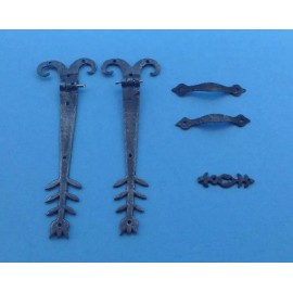 Olde Mountain Miniatures /Harmony Forge Dollhouse Miniature Harmony Forge Handcrafted Wroght Iron Trunk Hardware #K102