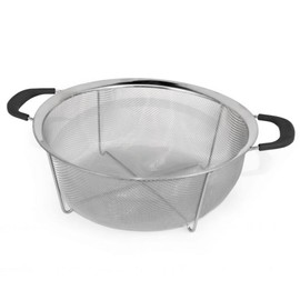 MGE Kitchen Strainer with Foot – Large Colander – Stainless Steel Colander – Vegetable Strainer – Pasta Drainer – Metal Colander Micro-Perforated – 28.5 cm