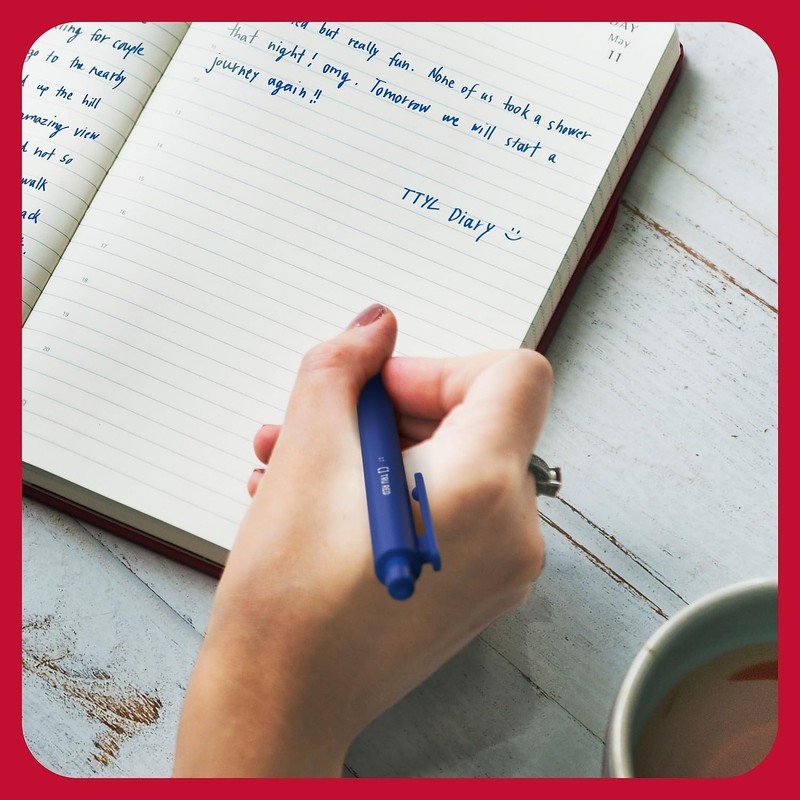 TRU RED Retractable Gel Pens - Quick Dry, Smudge-Free Writing,