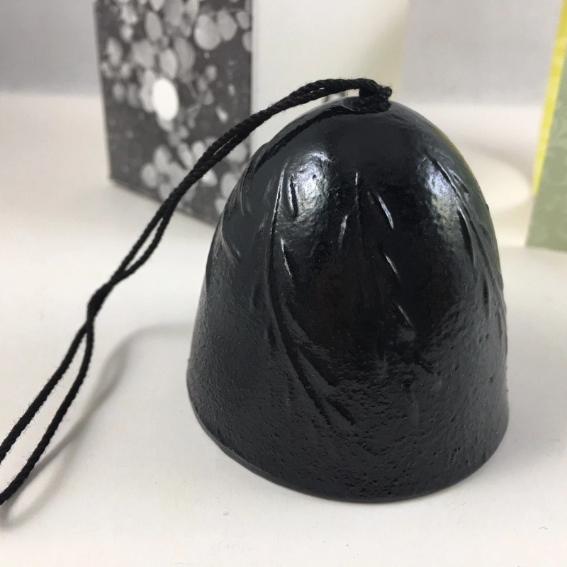 Oigen Japanese Wind Chime Nambu Cast Iron Iwachu Black Willow