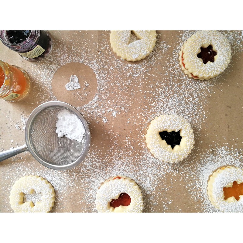 JOKUMO 11 Piece Round Linzer Cookie Cutter Set – High