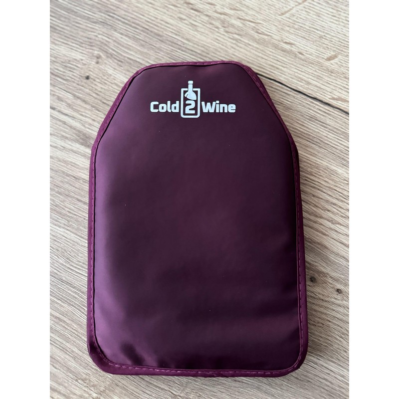 Thermal pouch for preserving wines and cava