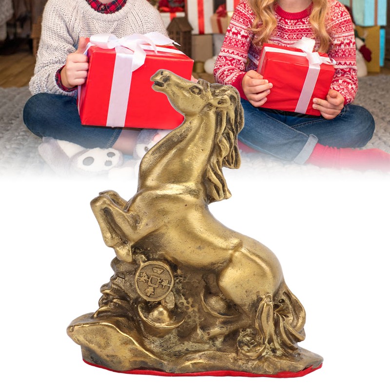 Horse Statue Hand Crafted Fine Workmanship Small Volume Brass Material