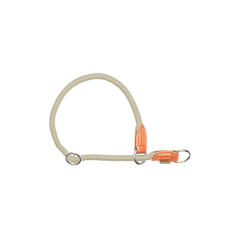 Leisegrün Adjustable Paracord Dog Collar | Nylon Collar | Model