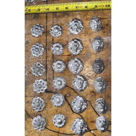 Salvatore Polizzi 24 Cast Lead large flower /lion head jewel Jewelry, Mosaics, stained glass -24