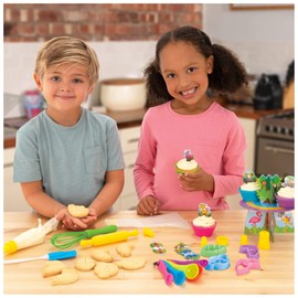 Galt Toys, Baking Set, Children's Real Baking Set, Ages 5 Years Plus