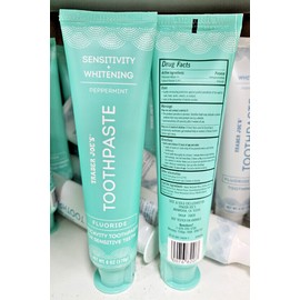 Trader Joe’s Sensitivity Whitening Peppermint Fluoride Toothpaste 6oz (2 Tubes)