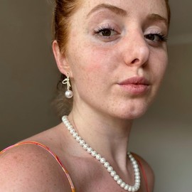 Trinckle Pearl Bow Earrings, Pearl Dangle Earrings Gold Bow Earrings for Women Dainty Coquette Formal Crystal Earrings Statement Drop Earrings for Girls Bridal as Wedding Bows Jewelry Christmas Gifts