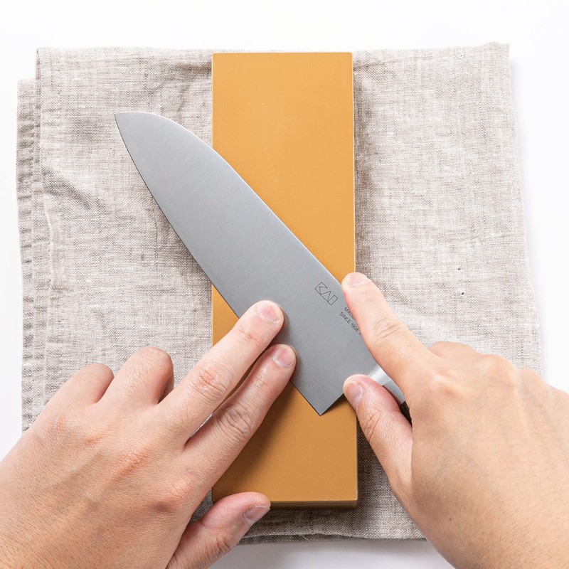 Kai KAI AP0325 Professional Finishing Whetstone #3000, Made in Japan