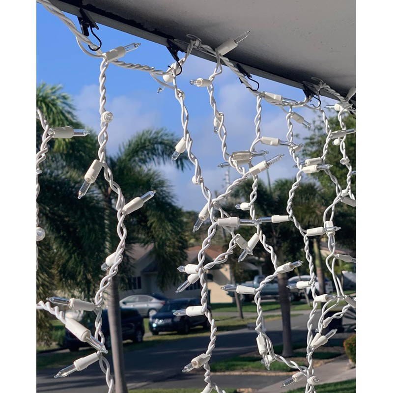 Light Clips Hanging Hooks Clip: 50 Pack Outdoor Hanging Lights