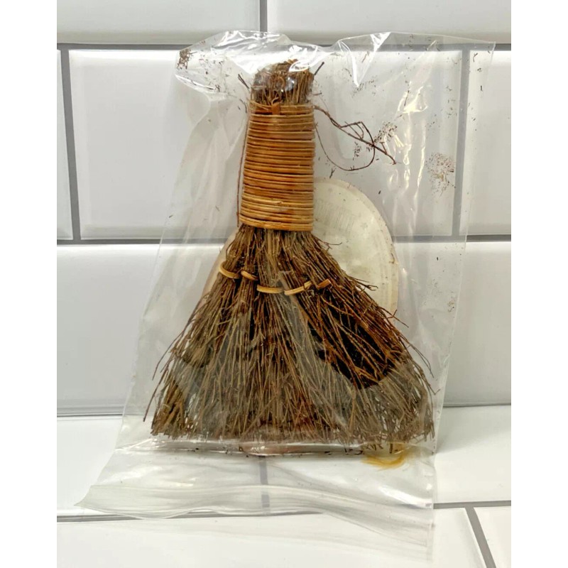 A TOUCH OF COUNTRY MAGIC CINNAMON SCENTED 6" MINI BROOM(S)