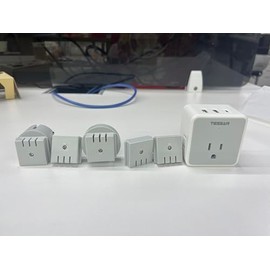 Universal Travel Adapter Kit, TESSAN International Power Adapter with 3 USB (1 USB C) and 3 AC Outlets, Type C/G/E/F/I/A/B Detachable Attachment, Travel Adapter Worldwide for US EU UK Australia Japan