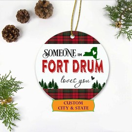 Christmas Ornaments 2023 Custom City, State - Someone in Fort Drum New York State Love You - Long Distance Relationships Gifts for Family and Friend - Keepsake Xmas Ornaments Plastic 3 Inches
