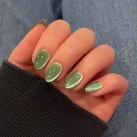 KQueenest Cat Eye Press on Nails Short Oval, 30 Pcs Pastel Green Fake Nails Short Round, Glitter Glass Glue on Nails Almond, Reusable Shiny Chrome False Nails for Women Summer Decoration