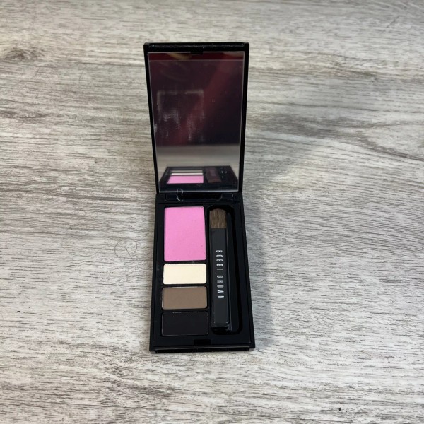 Bobbi Brown New Bobbi Brown Classic Day Palette Pale Pink