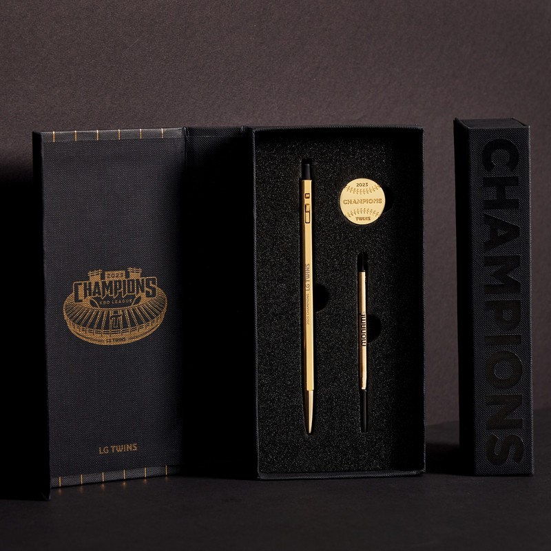 Monami [Monami] LG Twins 153 Gold Badge Set - Regular