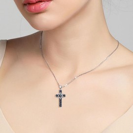 TALYKONG Star of David Necklace for Women Chai Cross Necklace Jewish Jewelry for Women Men (Chai)