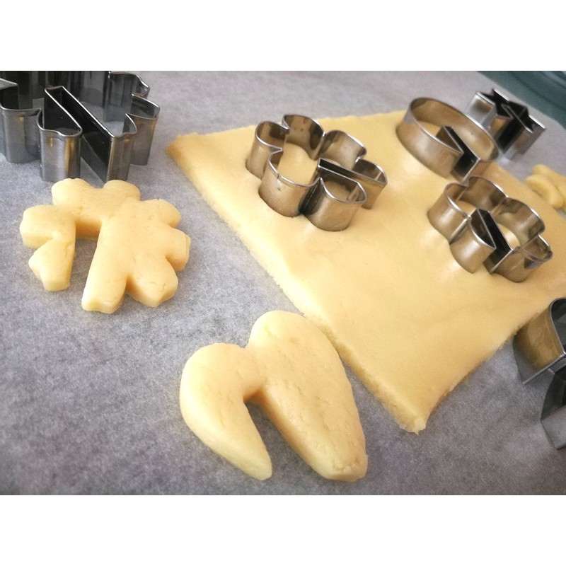 JOKUMO Juego de 8 cortadores de galletas de alto grado