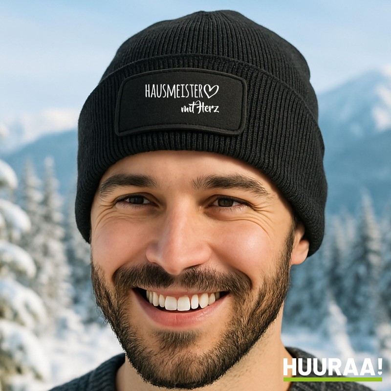 Huuraa Beanie Hausmeister mit Herz Geschenk Black Hausmeister Geschenkidee