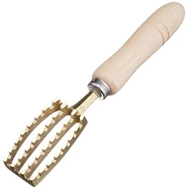 Brass Fish Scaler L