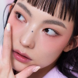 3CE (현대Hmall)3CE 페이스 블러쉬+글로우 멀티 유즈 브러쉬 3CE Face Blush + Glow Multi-Use Brush