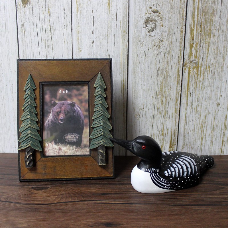 CVHOMEDECO. Primitives Hand Engraving and Painted Wood Loon Farmhouse Figurine
