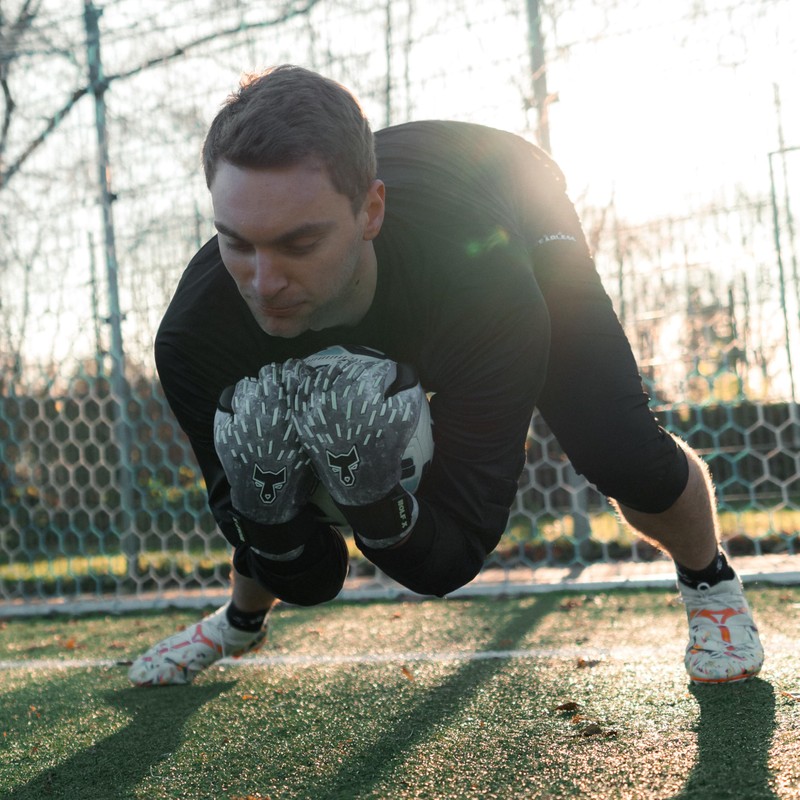 FEARLESS GOALKEEPERS Wolf X Space Gloves - Breathable Goalkeeper Gloves,