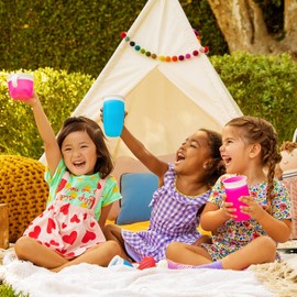 Munchkin Nibbles & Giggles Toddler Gift Set, Includes 10oz Miracle 360 Cup and Snack Catcher, Blue