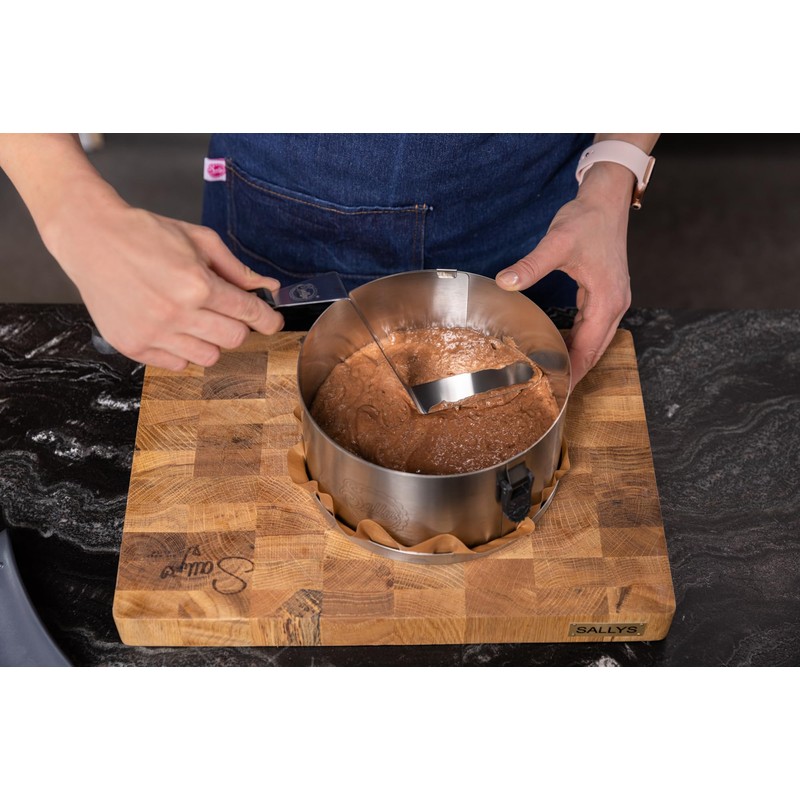 Sallys Springform Base with Teflon Permanent Baking Foil - Can