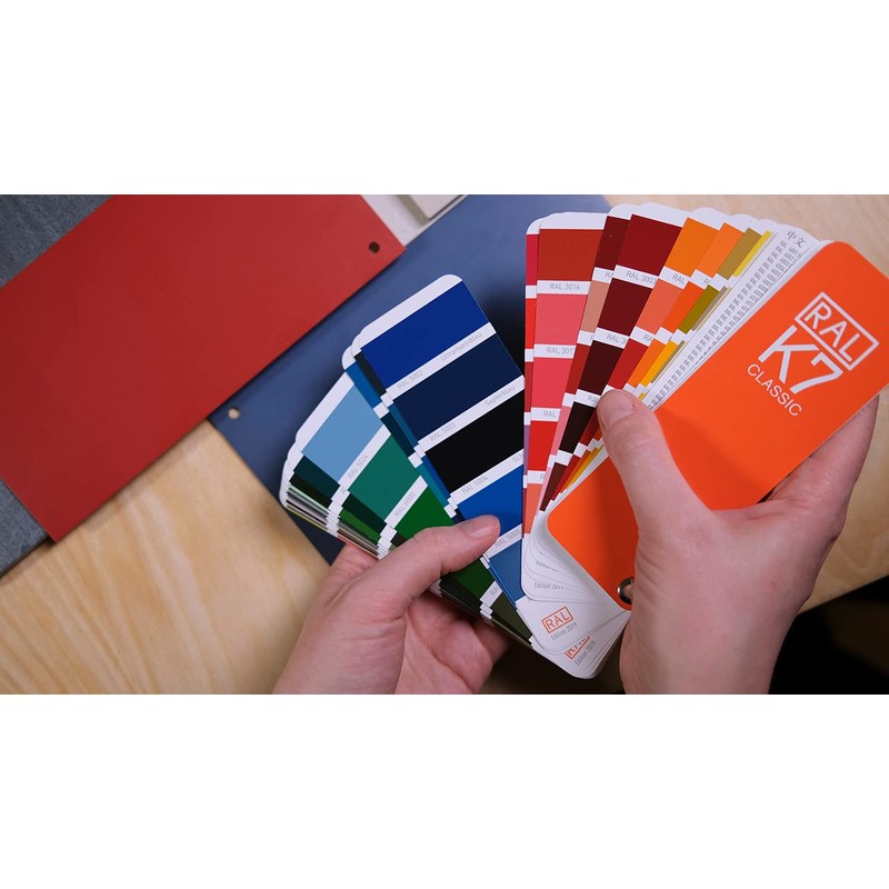 RAL K7 Classic Industrial Colour Fan Deck (International)