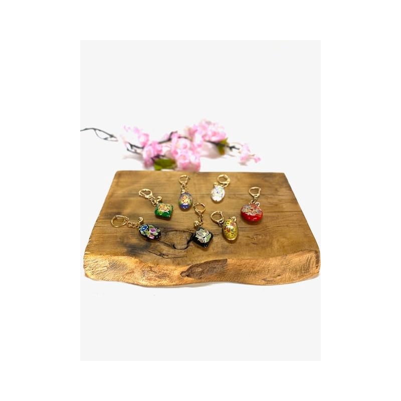 Kutani Flower Ball Keychain with Bell