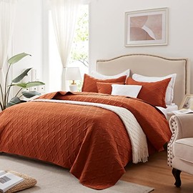 Quilt Set King Size 3 Pieces, Lightweight Burnt Orange/Rust Bedspread-98''x106'', Soft Microfiber Summer Quilt, Luxurious Warm Bamboo Pattern Coverlet Sets for All Seasons (Includes 1 Quilt, 2 Shams)