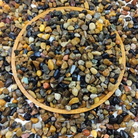 FANTIAN 2 lbs Aquarium Gravel, 1/4 inch Pea Gravel for Fish Tank, Decorative Pebbles River Rocks for Plants Succulent Vase Indoor Water Fountains and Outdoor Landscaping