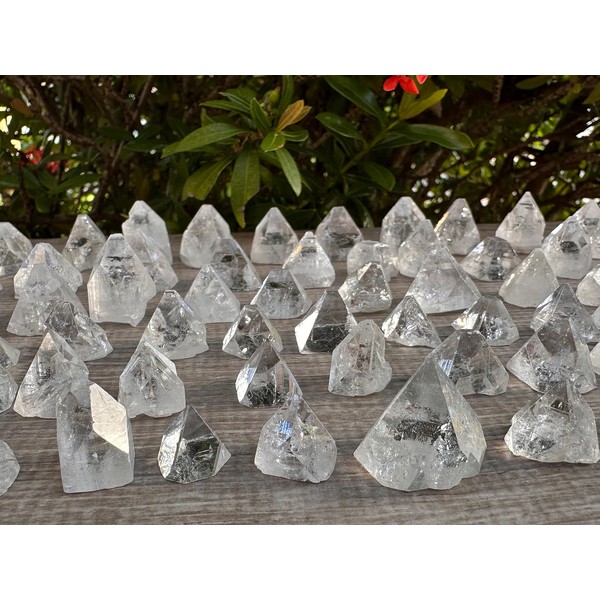 GAF TREASURES Apophyllite Tips, Apophyllite Point, Apophyllite Pyramid, Some with Rainbow Inclusions, Raw Crystals and Stones (16 oz)