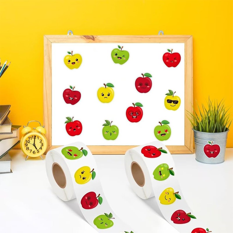 500 Pcs Apples Roll Stickers 16 Designs Lovely Fruit Sticker