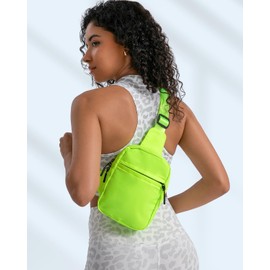 GEEAD Small Sling Bag for Women and Men Mini Crossbody Phone Chest Bag Waterproof Nylon Shoulder Bag Workout Gym Travel