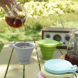 IYYI Collapsible Cup for Traveling, Silicone Camping Cup, Foldable Cup with Lid, Portable Cup for Camping, Hiking, Outdoors, Travel, Folding Cup Pocket Size (Gray-Matcha