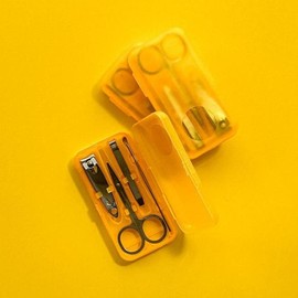 SellerHub Promotional Items, Promotional Portable Pocket Beauty Kit, Nail Clippers, Toenail Clippers, Earpicks, Nose Hair Removers, 4-Piece Set (S15093425) / 판촉물 홍보 휴대용 포켓 뷰티킷 손톱 발톱 깎이 깎기 귀이개 코털제거 4종 세트 (S15093425)