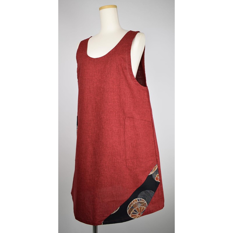 Berry U-Neck Apron with Japanese Patterns, Fashionable, Simple, Spotty Dyed,