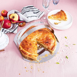 CRISTEL®, 18-10 stainless Steel Quick Turn Out Flan Tin, 3-Ply construction, Shinny Finish, Dishwasher oven safe, all hobs + induction, Extras collection, MADE IN FRANCE 11".