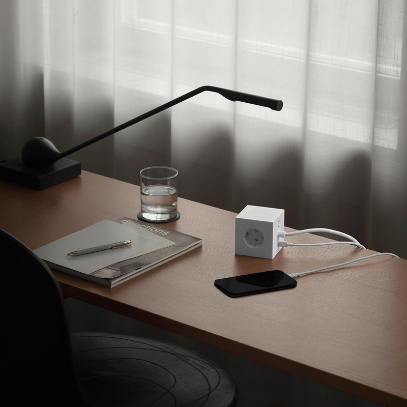 AVOLT Square 1 Socket Cube - Magnetic Design Power Cube