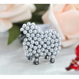 Gyn&Joy Faux Pearl White Sheep Lamb Goat Animal Brooch Pin (Gun metal tone)