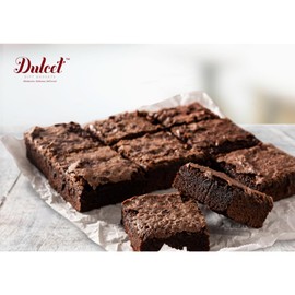 Holiday Cheers Gift Baskets - Chocolate, Cheese, Fudge Brownies, Pastry Rugelah - Great Deluxe Gift for Delivery - Send for Friends, Family, Boss, Parents
