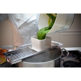 Fackelmann Arcadalina 49254 Spätzle Grater for Short Spätzle Strips Stainless Steel